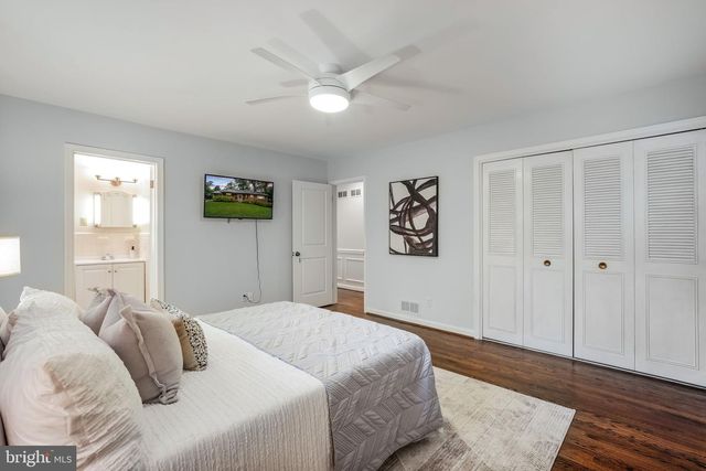 6207 CHERYL DR, Falls Church, VA 22044