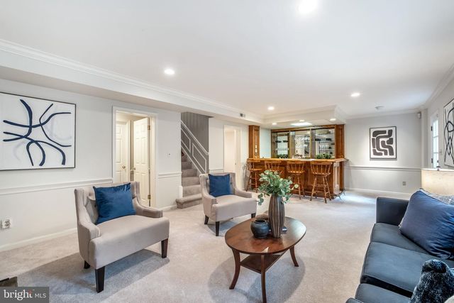 6207 CHERYL DR, Falls Church, VA 22044