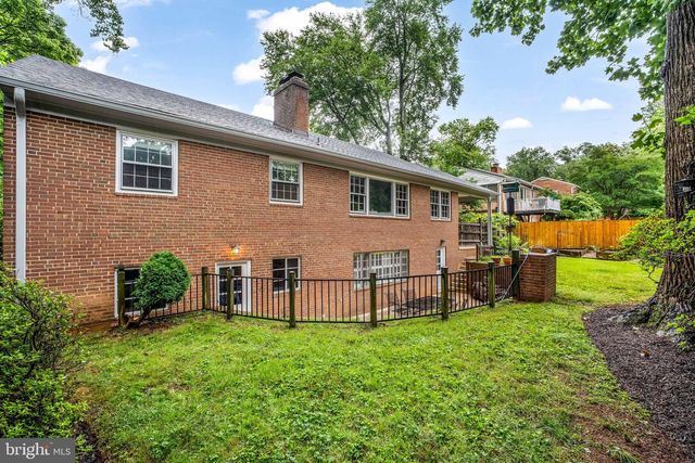 6207 CHERYL DR, Falls Church, VA 22044