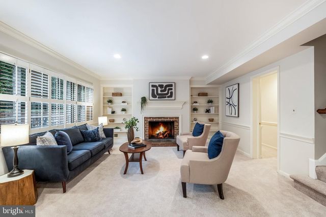 6207 CHERYL DR, Falls Church, VA 22044