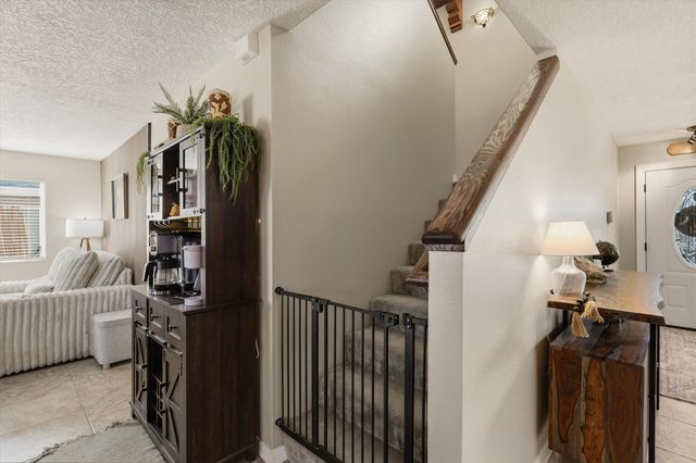 1845 Round Up Drive NE, Rio Rancho, NM 87144