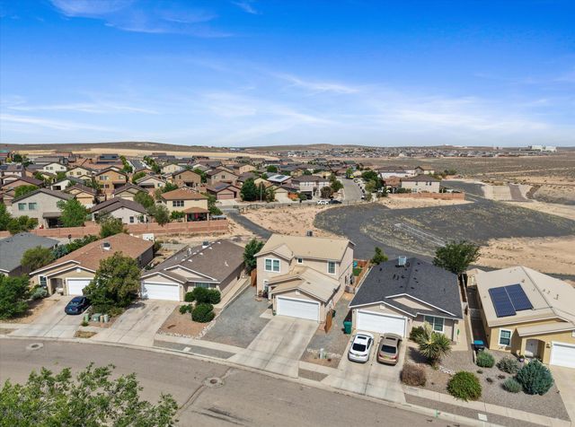 1845 Round Up Drive NE, Rio Rancho, NM 87144