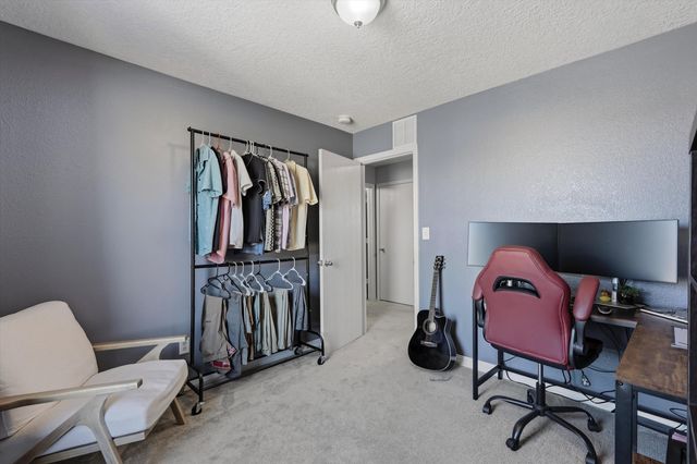 1845 Round Up Drive NE, Rio Rancho, NM 87144