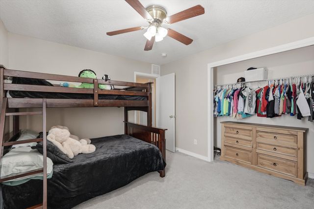 1845 Round Up Drive NE, Rio Rancho, NM 87144