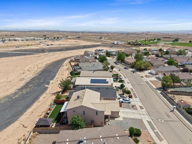 1845 Round Up Drive NE, Rio Rancho, NM 87144