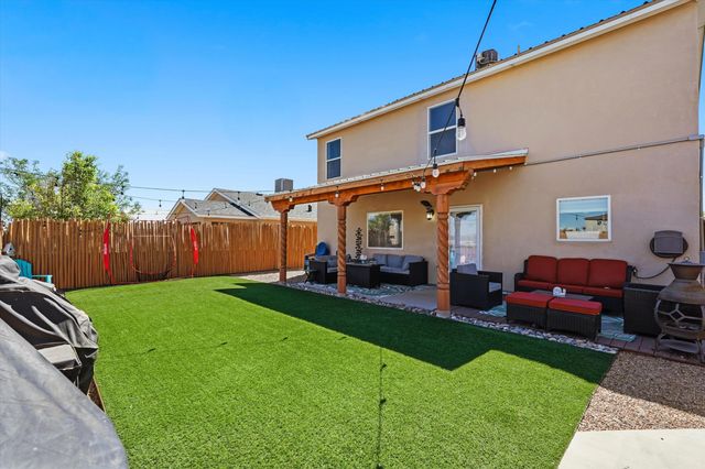 1845 Round Up Drive NE, Rio Rancho, NM 87144