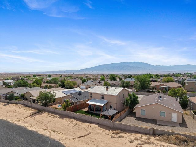 1845 Round Up Drive NE, Rio Rancho, NM 87144