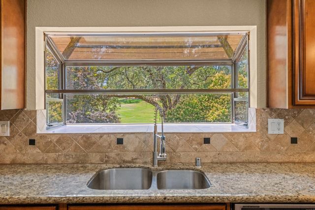 24126 Green Valley Rd, Auburn, CA 95602