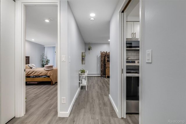 8200 E Jefferson Avenue 506, Detroit, MI 48214