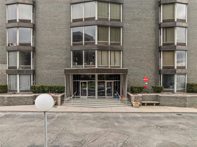 8200 E Jefferson Avenue 506, Detroit, MI 48214