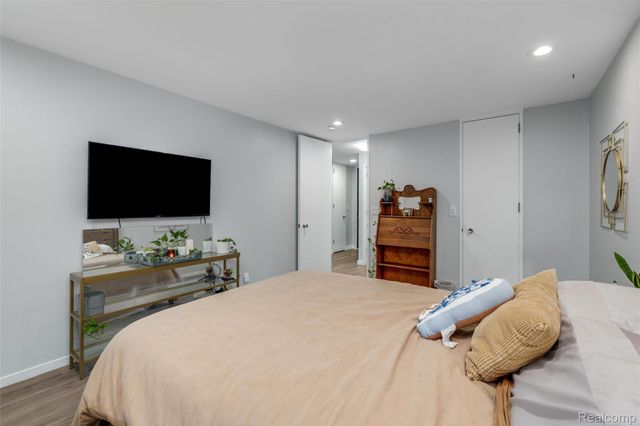 8200 E Jefferson Avenue 506, Detroit, MI 48214