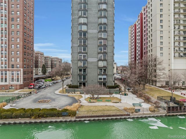 8200 E Jefferson Avenue 506, Detroit, MI 48214