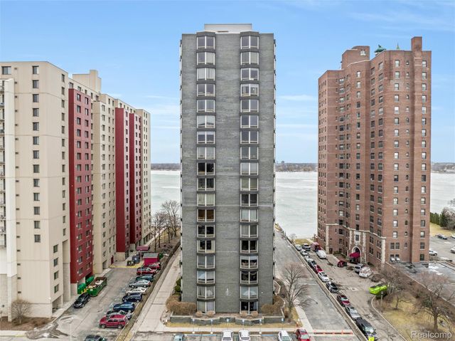 8200 E Jefferson Avenue 506, Detroit, MI 48214