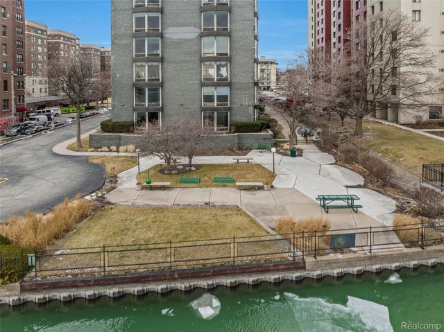 8200 E Jefferson Avenue 506, Detroit, MI 48214