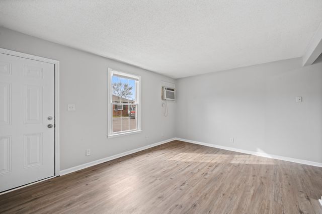 703 Power St Apt C, Clarksville, TN 37042