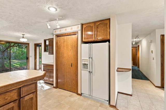 2110 E 56th Ct, Spokane, WA 99223