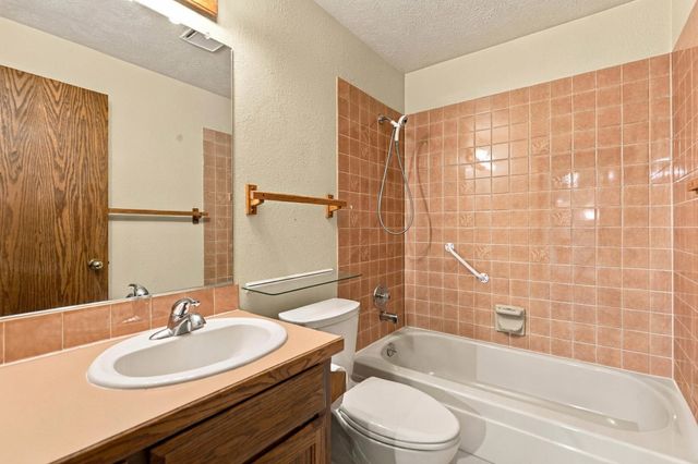 2110 E 56th Ct, Spokane, WA 99223