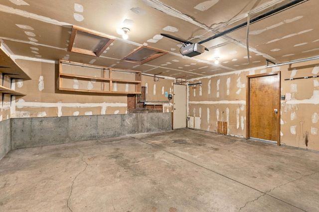 2110 E 56th Ct, Spokane, WA 99223