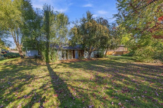 2110 E 56th Ct, Spokane, WA 99223