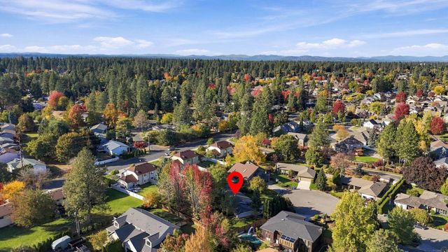 2110 E 56th Ct, Spokane, WA 99223