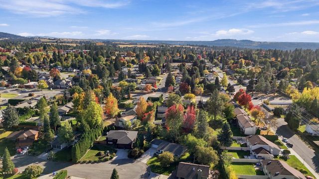 2110 E 56th Ct, Spokane, WA 99223
