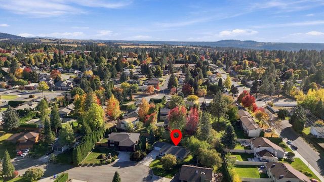 2110 E 56th Ct, Spokane, WA 99223