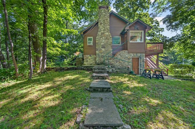 53 Wah Ta Wah Drive, Greenwood Lake, NY 10925