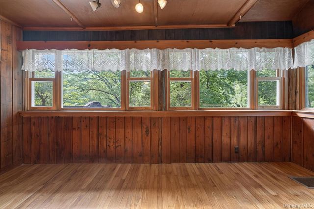 53 Wah Ta Wah Drive, Greenwood Lake, NY 10925