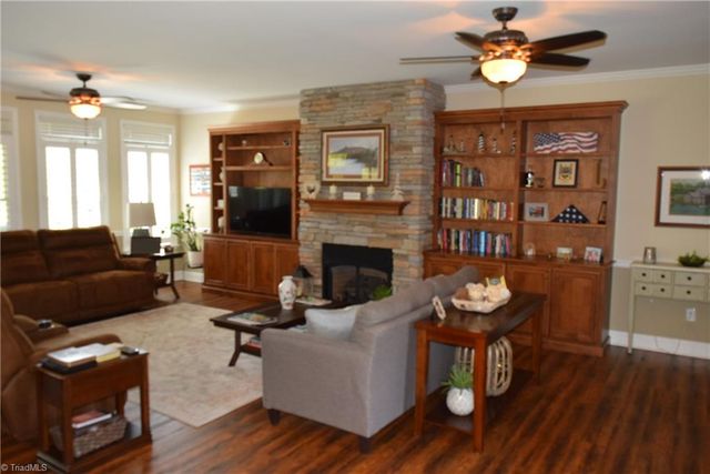 110 Cobblestone Court, Mount Airy, NC 27030