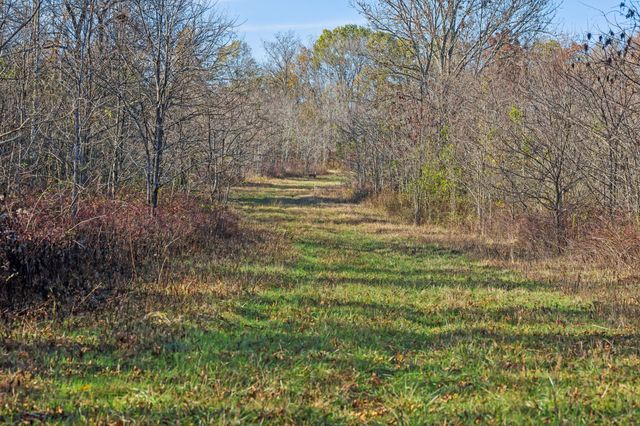 1277 Campbellsville Pike, Lynnville, TN 38472