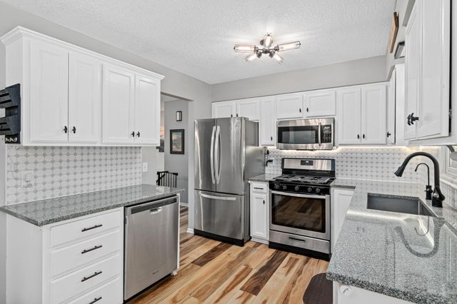 14480 Starlite Drive, Rogers, MN 55374