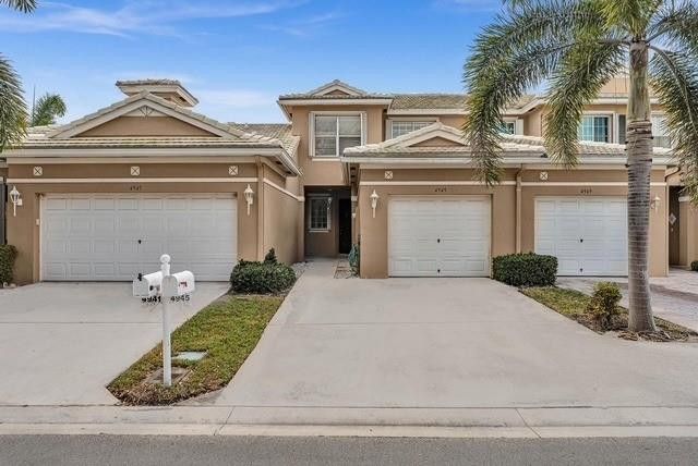 4945 Fulton Street, Lake Worth, FL 33463