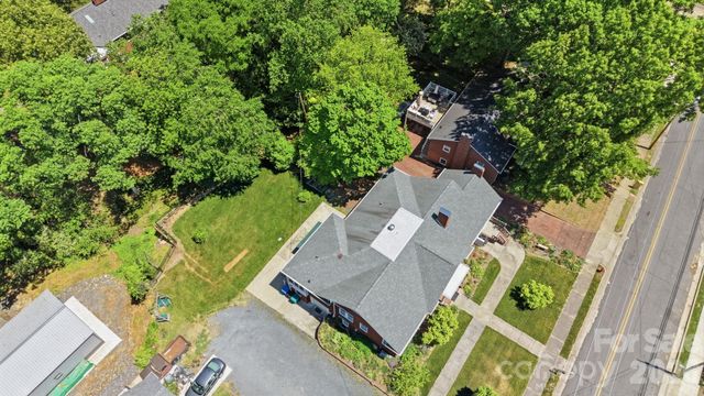 729 Montgomery Avenue, Albemarle, NC 28001