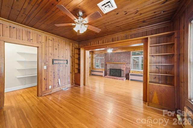 729 Montgomery Avenue, Albemarle, NC 28001