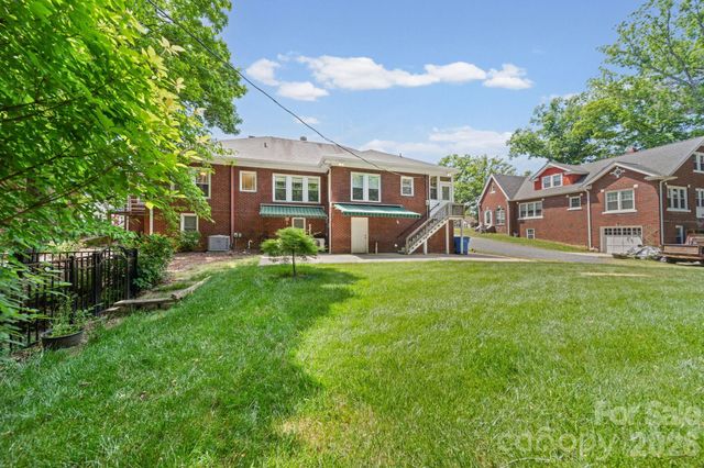 729 Montgomery Avenue, Albemarle, NC 28001