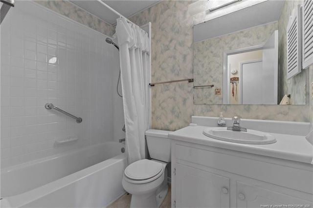 3820 Sarasota Drive, Fayetteville, NC 28311