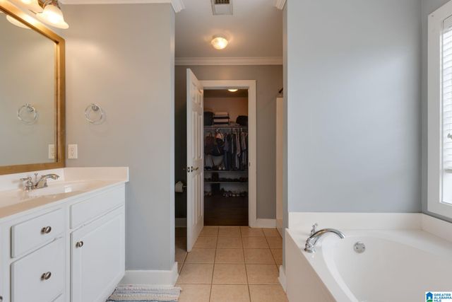 6245 S CLUBVIEW CIRCLE, Bessemer, AL 35022