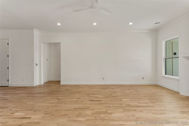 2968 E 146th Place S, Bixby, OK 74008