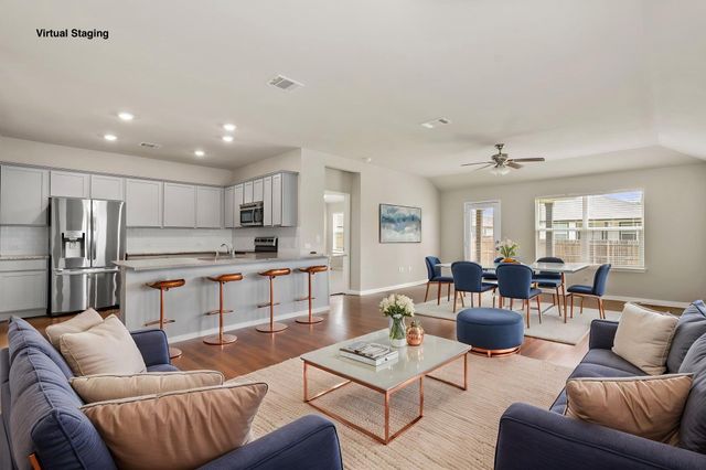 215 Bunting LN, Bertram, TX 78605