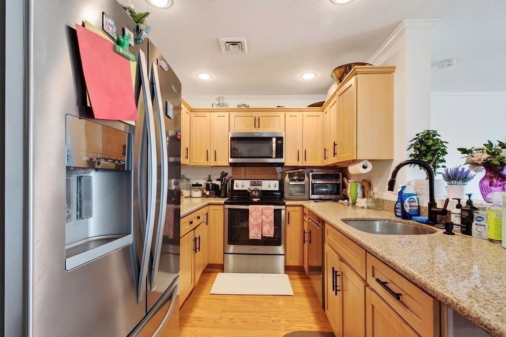 360 Revere Beach Blvd 217, Revere, MA 02151