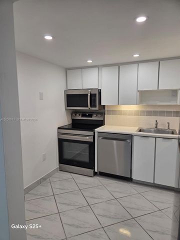 16851 NE 23rd Ave B601, North Miami Beach, FL 33160