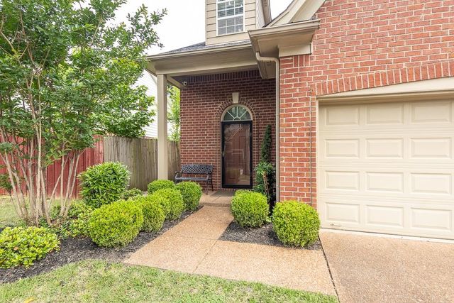 7476 BAKERS GLENN LN, Cordova, TN 38018