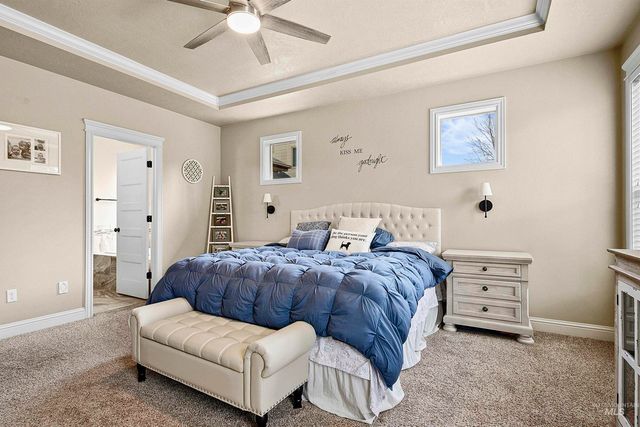 489 W Dreyfuss St, Meridian, ID 83646