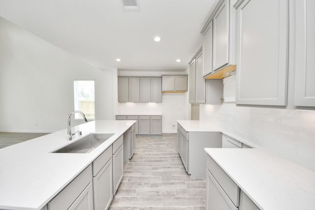 11007 Gardenia Creek Drive, Houston, TX 77044