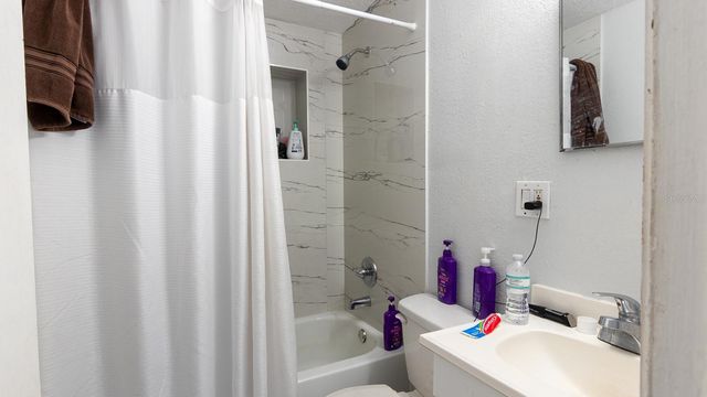 3731 PAPAI DRIVE, Sarasota, FL 34232