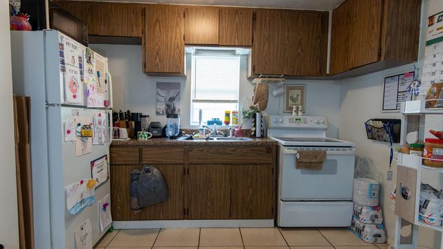 3731 PAPAI DRIVE, Sarasota, FL 34232