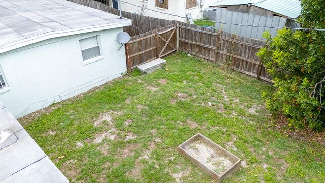 3731 PAPAI DRIVE, Sarasota, FL 34232