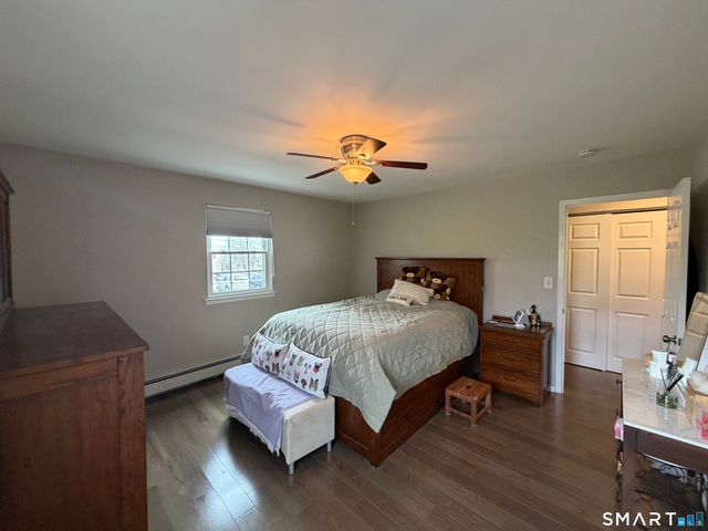 1000 Knapps Highway 14, Fairfield, CT 06825