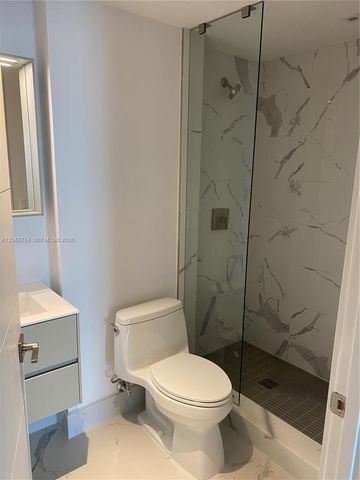 9521 E Bay Harbor Dr 605, Bay Harbor Islands, FL 33154