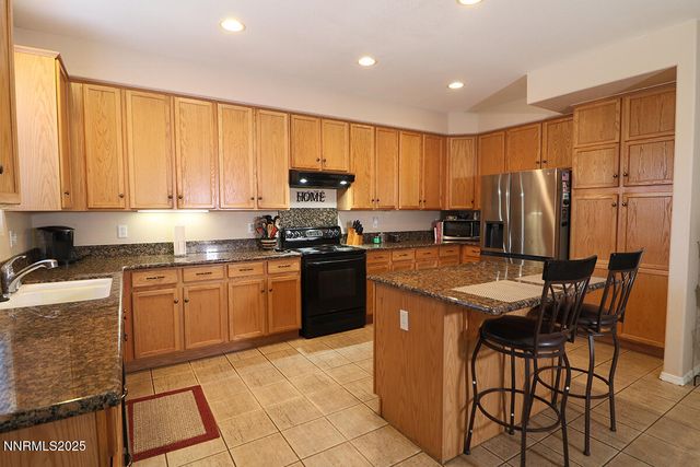 400 Copper Vista Court, Reno, NV 89506